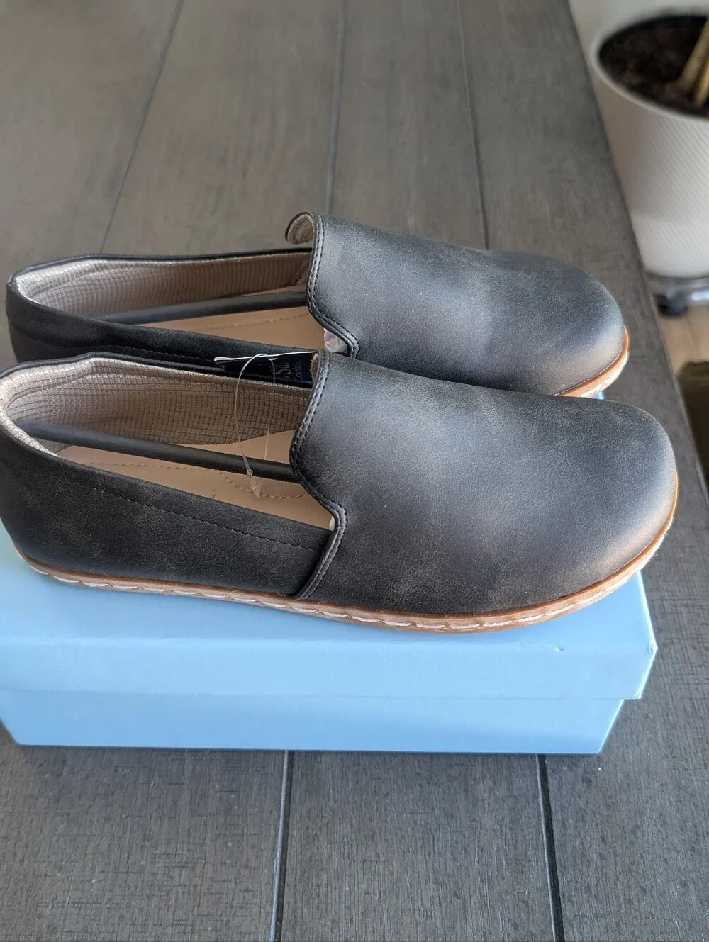 Women's Slip-On Casual Shoes in grey Color